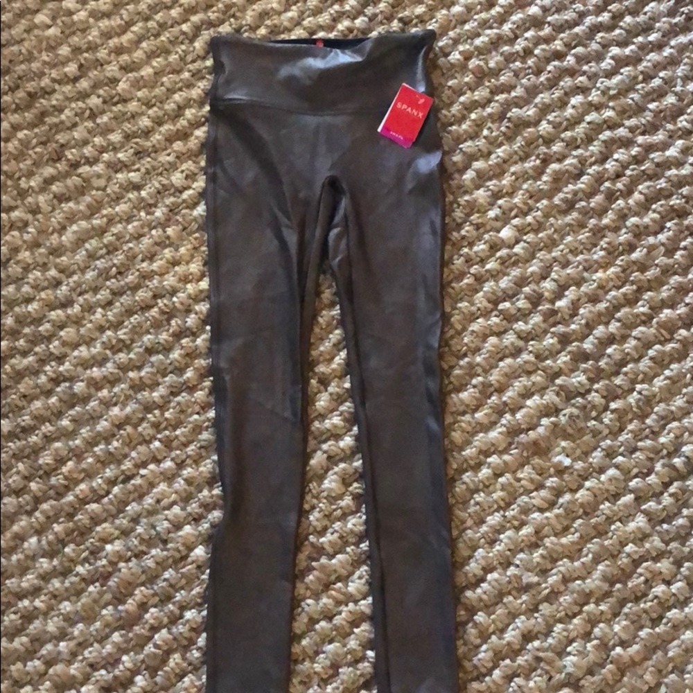 Bronze/brown faux leather Spanx. Size s. NWT